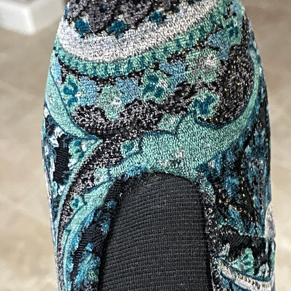 Diba paisley teal boho retro tapestry booties. - Picture 5 of 10